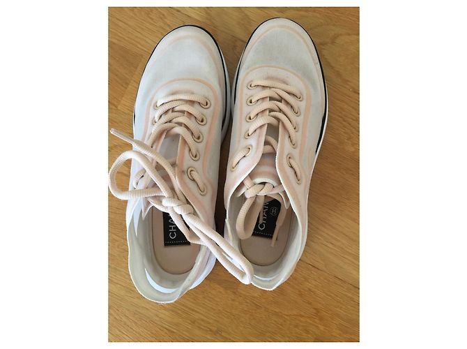 Chanel Scarpe da ginnastica Nero Rosa Bianco - vista 3