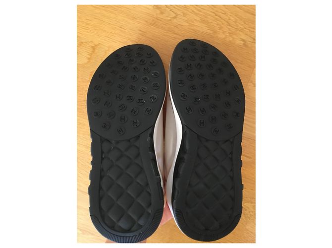 Chanel Scarpe da ginnastica Nero Rosa Bianco - vista 6
