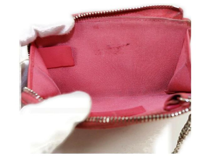 Chanel Schlüsselanhänger aus gestepptem Lammleder in Rosa - Ansicht 2