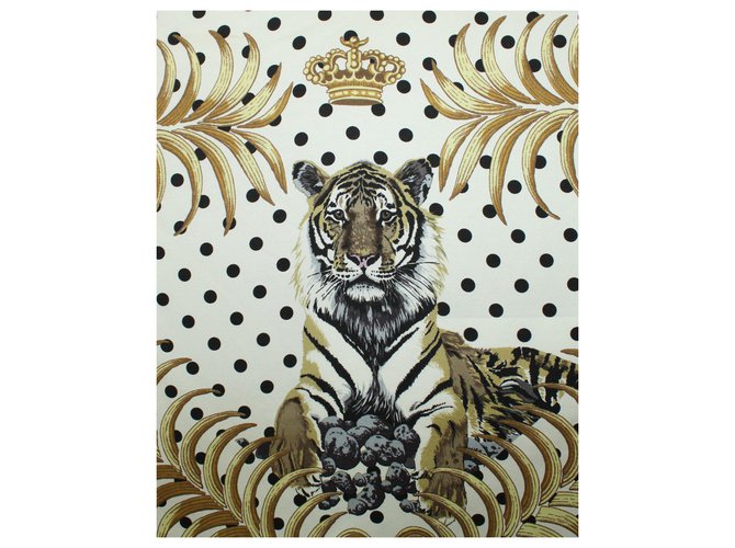 Hermès Lenço de Seda Triângulo Multicor - vista 2