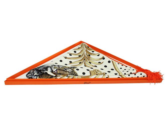 Hermès Lenço de Seda Triângulo Multicor - vista 6