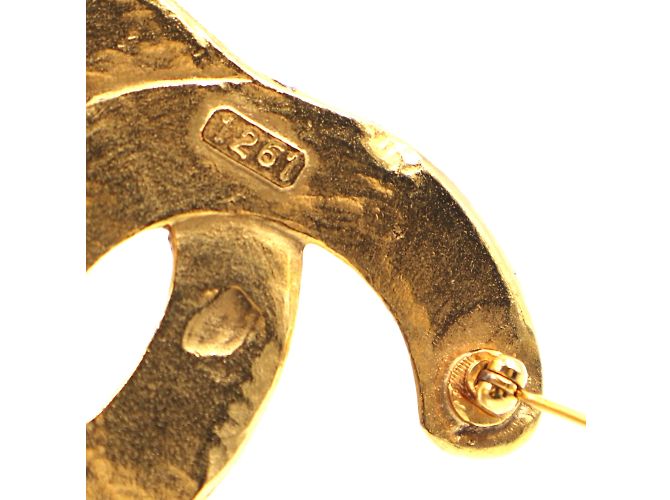 Spilla testurizzata intrecciata in oro CC Chanel D'oro - vista 11