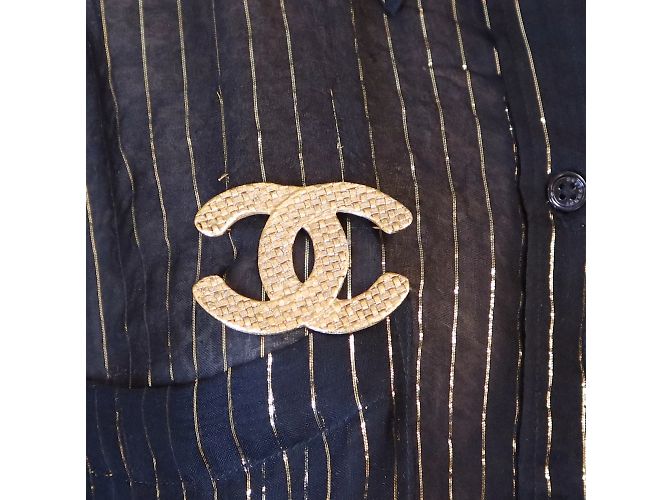 Spilla testurizzata intrecciata in oro CC Chanel D'oro - vista 2