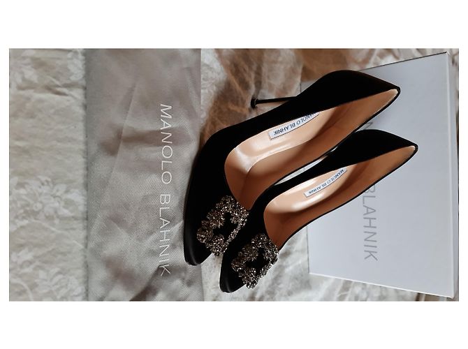 Manolo Blahnik hangisi black  105 mm - vista 8