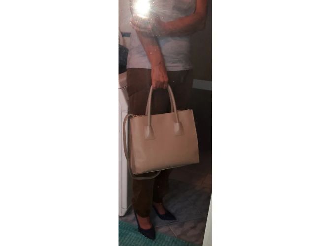 Autre Marque Borsa a mano Carla Ferreri in pelle beige - vista 4