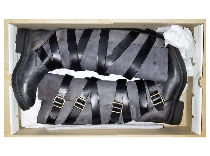 Botas Steve Madden de cuero gris oscuro con hebillas Gris antracita - vista 4