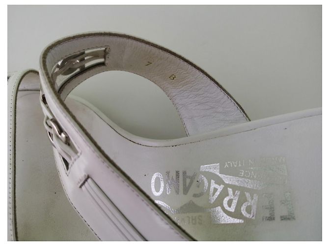 Sandali Salvatore Ferragamo in pelle bianca 36 Bianco - vista 11