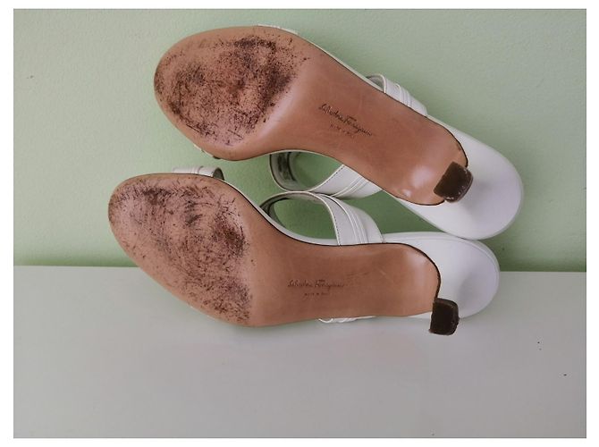 Sandali Salvatore Ferragamo in pelle bianca 36 Bianco - vista 8