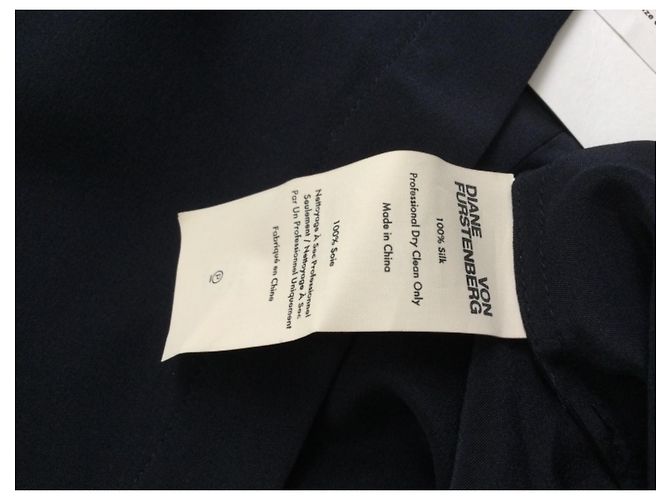 Traje Bermuda Diane Von Furstenberg Seda Azul Marino - vista 6