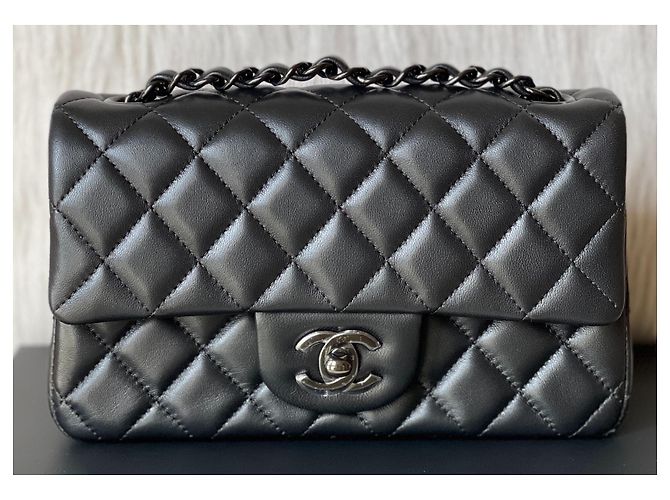Timeless Chanel Mini aba retangular clássica acolchoada de pele de cordeiro tão preta Preto - vista 10
