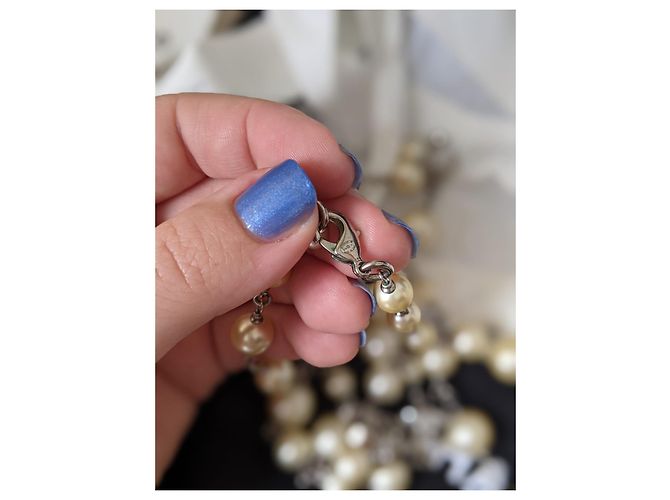 CHANEL B14Collana di cristallo di perle con logo V Timeless CC Crudo - vista 4