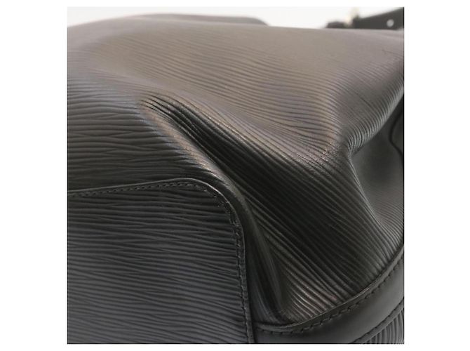 LOUIS VUITTON Epi Mandara MM Bolso de hombro Negro M58892 autenticación 22773 - vista 11