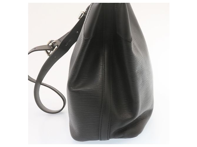 LOUIS VUITTON Epi Mandara MM Bolso de hombro Negro M58892 autenticación 22773 - vista 4