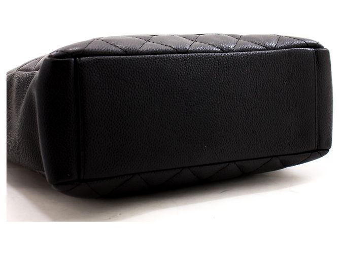 CHANEL Caviar PST Chain Shoulder Bag Compras Tote Preto Acolchoado - vista 4