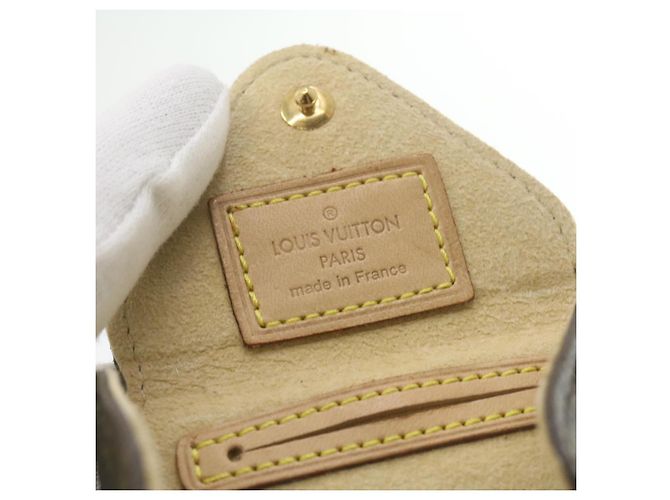 LOUIS VUITTON Monogram Jewelry Case LV Auth 21614 - view 8