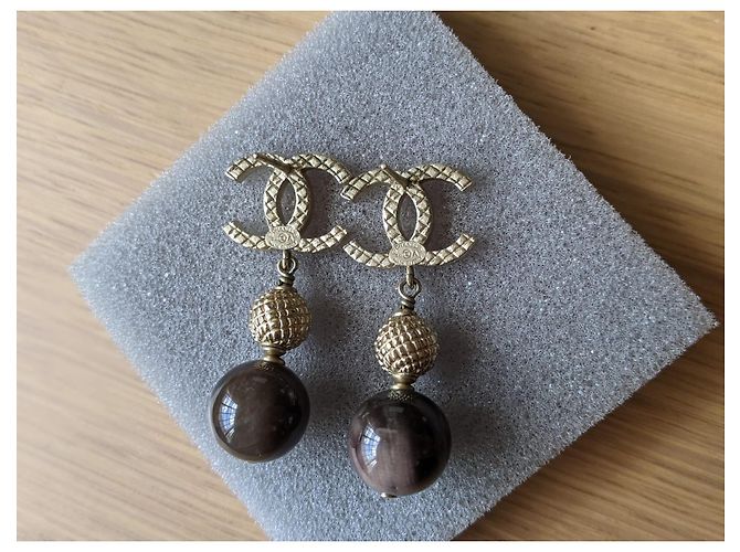 CHANEL B16 Orecchini pendenti con goccia di perle Multicolore - vista 10