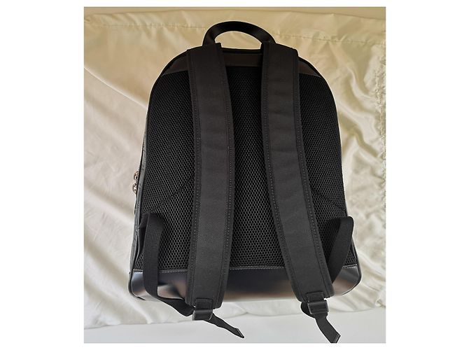 Mochila Gucci supreme - vista 2