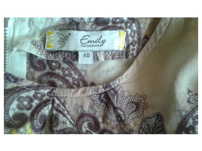 Autre Marque EMILY VAN DEN BERGH Top de algodón con motivos florales abstractos Blanco Amarillo Multicolor - vista 3