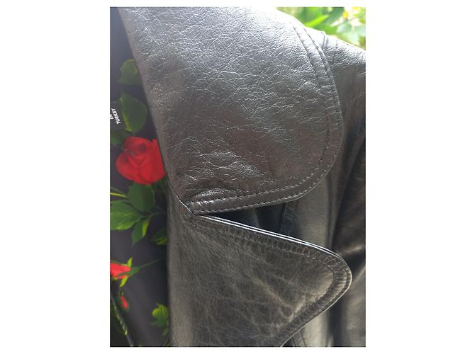 Dolce & Gabbana Abrigo largo de piel negro con cinturón - vista 9