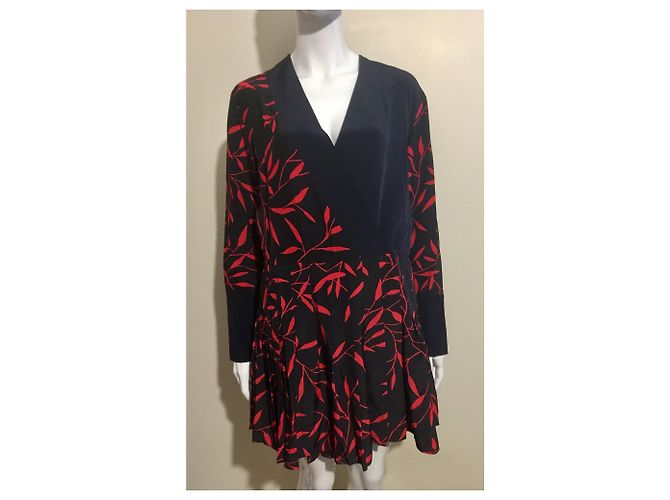 Diane Von Furstenberg Abito a portafoglio in seta stile kimono DvF nero e rosso - vista 2