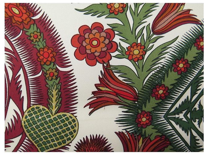 Hermès HERMES DECOUPAGES ANNA ROSAT SCIARPA QUADRATA 90 SCIARPA IN SETA BORDEAUX IN SETA Bordò - vista 7