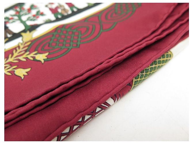 Hermès HERMES DECOUPAGES ANNA ROSAT SCIARPA QUADRATA 90 SCIARPA IN SETA BORDEAUX IN SETA Bordò - vista 9
