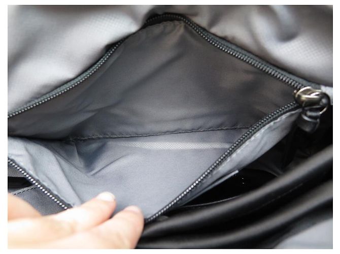 NEUF SAC A MAIN TUMI DEVOE GEM BESACE BANDOULIERE 130458-1041 NOIR BAG - vue 15