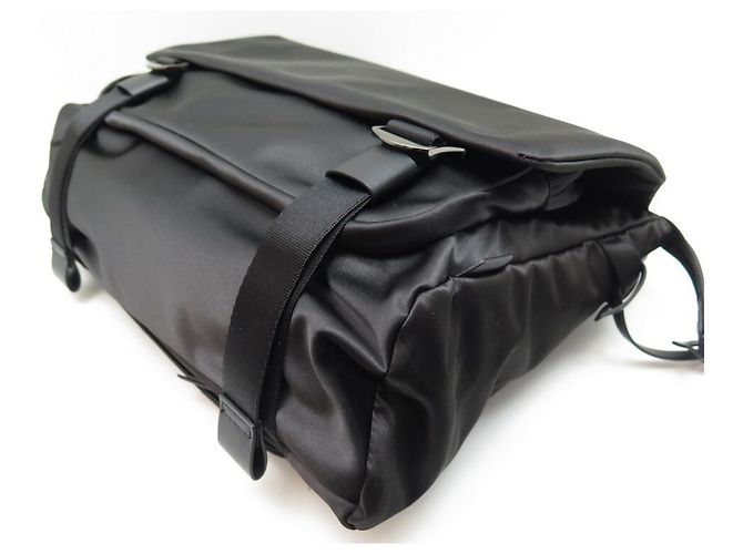 NEUF SAC A MAIN TUMI DEVOE GEM BESACE BANDOULIERE 130458-1041 NOIR BAG - vue 3