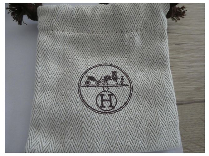 Lucchetto Hermès per borsa hermès kelly, birkin con dustbag 2chiavi Gold hardware - vista 9