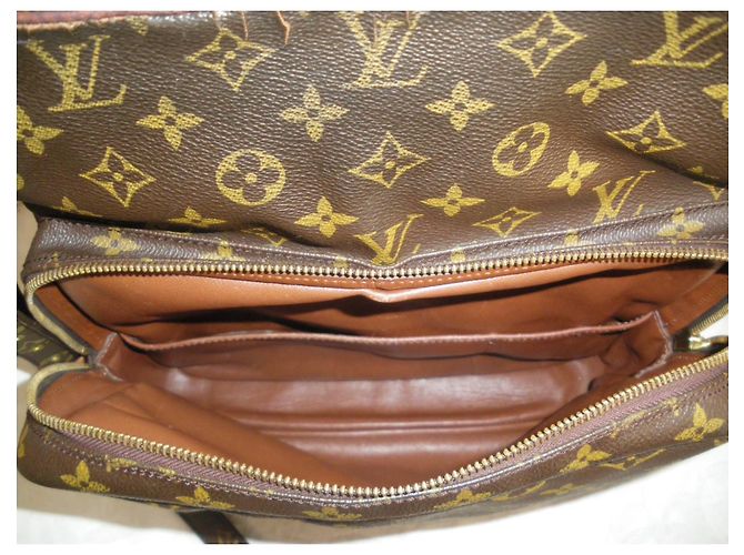 Borsa a tracolla Louis Vuitton Nile Messenger GM - vista 12