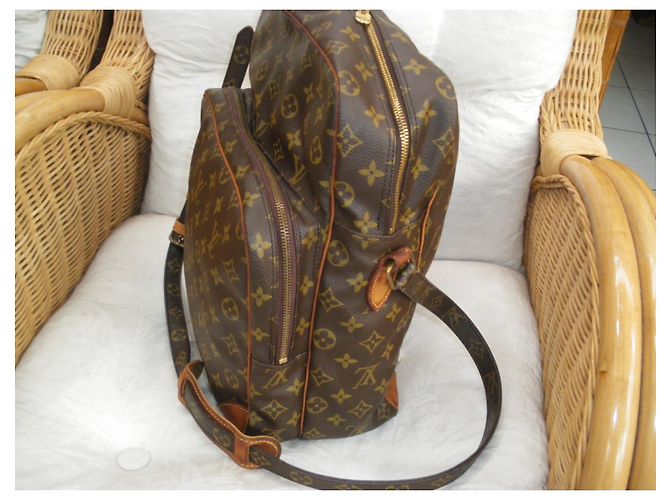 Borsa a tracolla Louis Vuitton Nile Messenger GM - vista 4