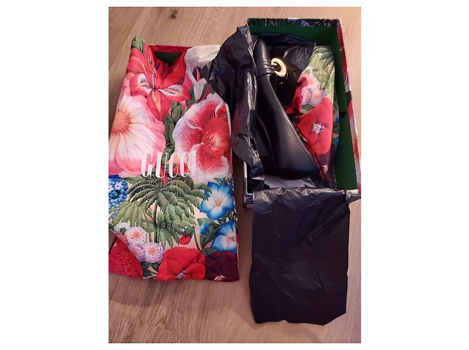 Marmont Décolleté Gucci in pelle nera 38 Nero - vista 3