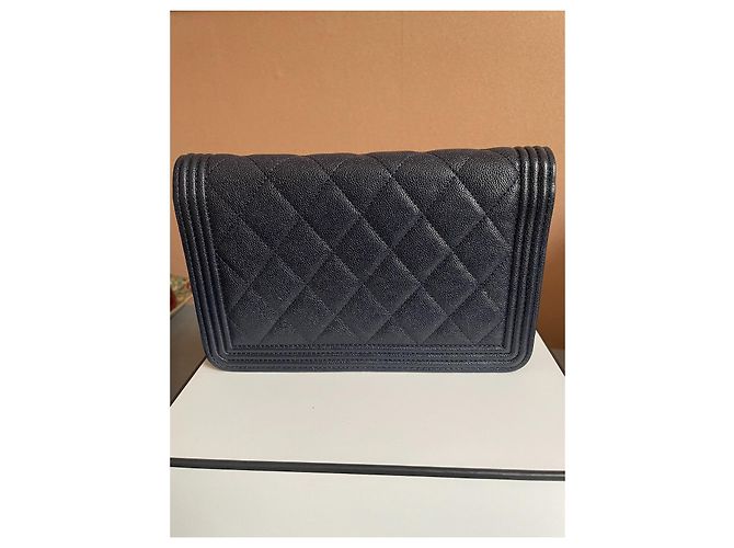 Chanel Wallet on Chain in pelle blu navy - vista 2