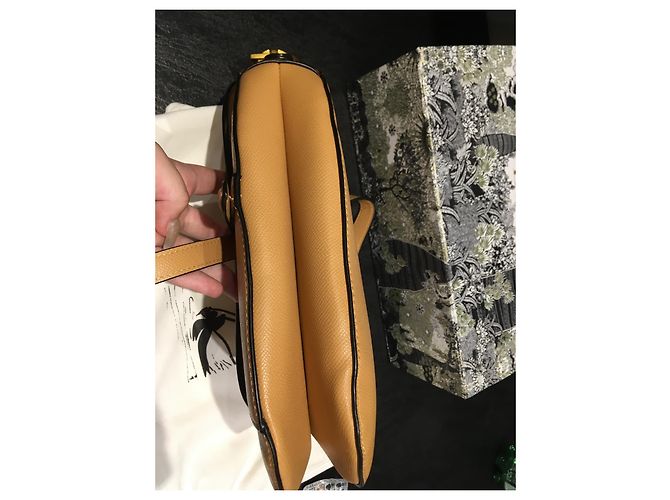 Borsa Dior Saddle in Pelle Cognac - vista 3