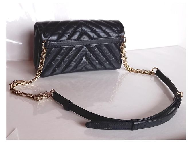 Chanel, Borsa di banana 2.55 Nero lucido. - vista 2