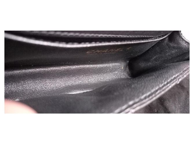 Chanel, Borsa di banana 2.55 Nero lucido. - vista 4