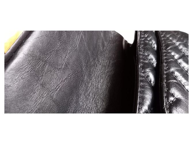 Chanel, Borsa di banana 2.55 Nero lucido. - vista 5