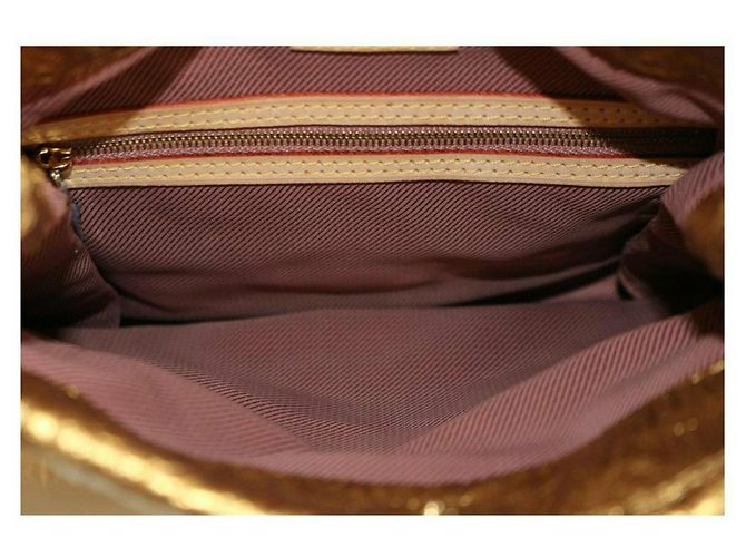 Louis Vuitton luz de calcio Dorado - vista 7