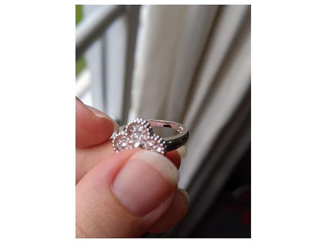 Van Cleef & Arpels Van Cleef e Arpels VCA 18k Anello in oro bianco vintage Alhambra con diamanti Argento - vista 11