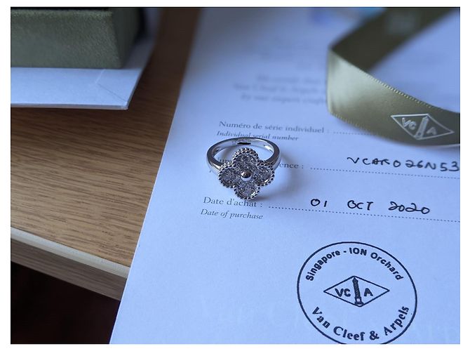 Van Cleef & Arpels Van Cleef e Arpels VCA 18k Anello in oro bianco vintage Alhambra con diamanti Argento - vista 5