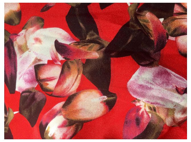 Cacharel Rotes Seidenkleid mit Orchideenmuster Mehrfarben - Ansicht 4