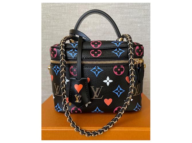 Louis Vuitton Game On Vanity PM Black Monogram Multicolore - vista 2