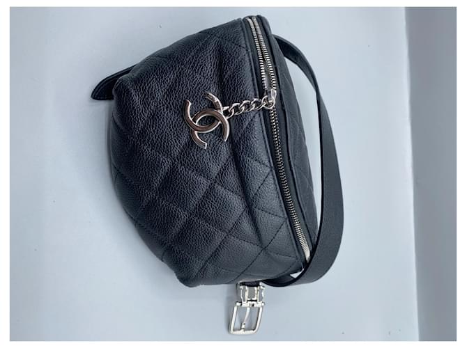 Chanel Uniform Schwarz - Ansicht 2