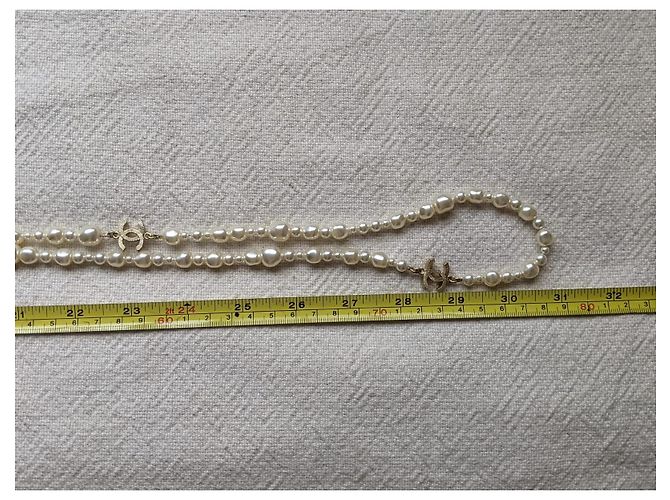 Chanel Perla Barocca CC 160 cm B17 Una lunga collana Bianco - vista 14
