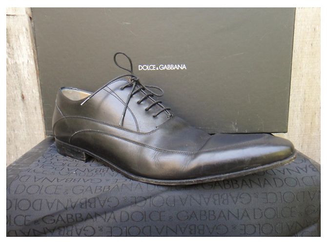 Scarpe Oxford Brogue Dolce & Gabbana in Pelle Nera Nero - vista 2