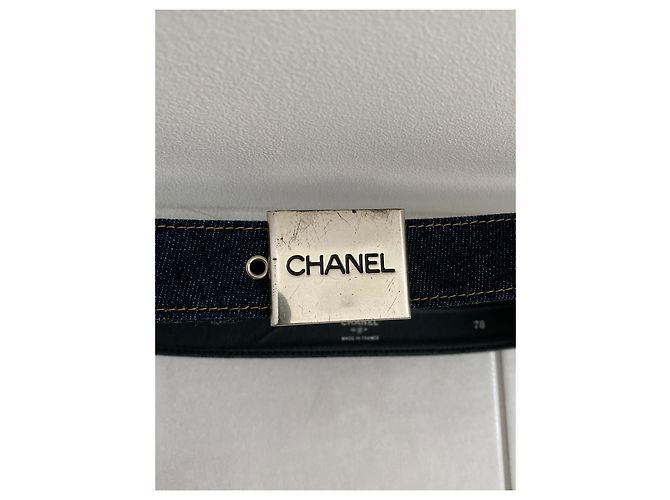 Cintura Chanel in Denim e Pelle Blu Navy con Hardware Argento Silver hardware - vista 2