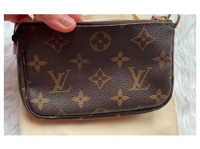 Louis Vuitton Mini Pochette Multicolore Pelle e Tela - vista 3