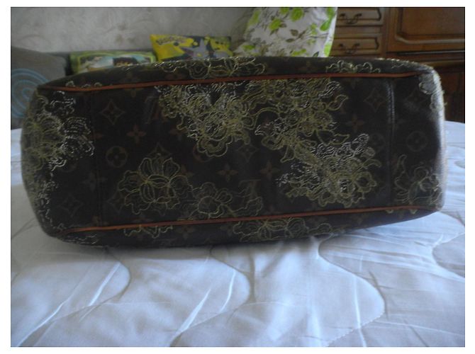 borsa in pizzo oro louis vuitton Gold hardware - vista 2