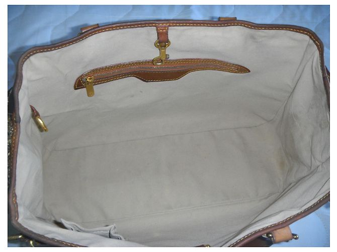 borsa in pizzo oro louis vuitton Gold hardware - vista 5