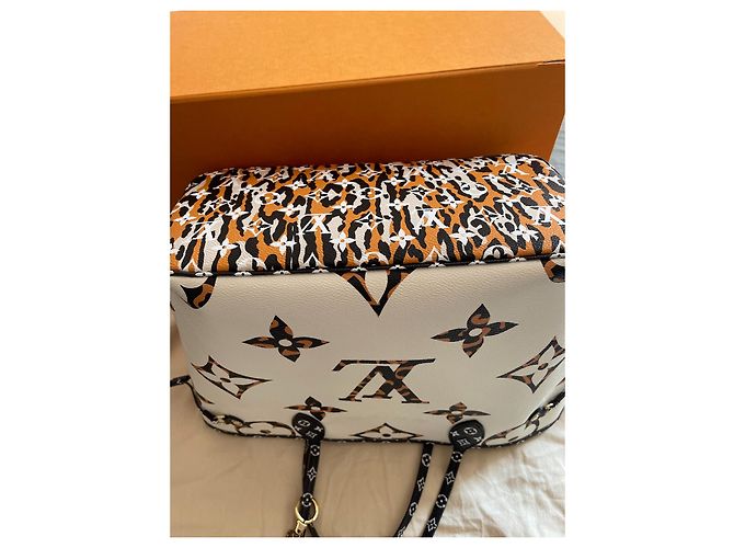 Louis Vuitton Neverfull Jungle Collection Borsa in pelle - vista 6